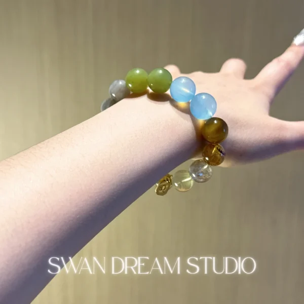 1620_5 Leo Zodiac Crystal Bracelet | Strength, Confidence & Wealth Energy